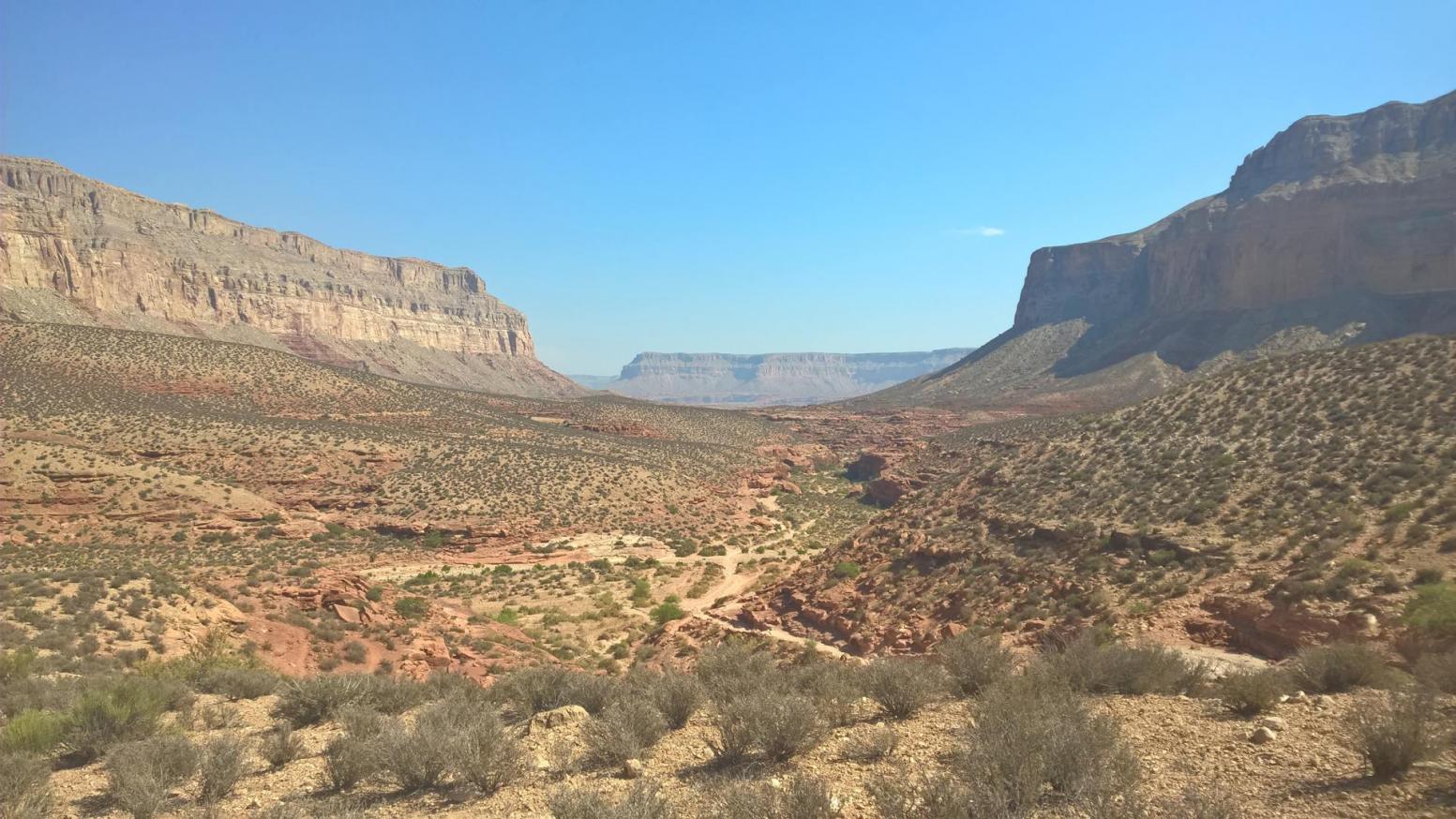 A la decouverte de vous meme avec sophrologie large canyon usa ciel bleu